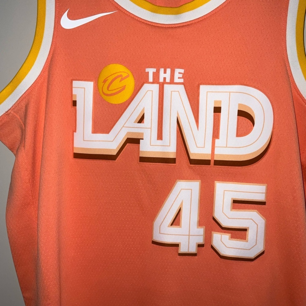 Donovan Mitchell Cleveland Cavaliers Nike Unisex 2025/26 City Edition Jersey - Picture 4 of 8